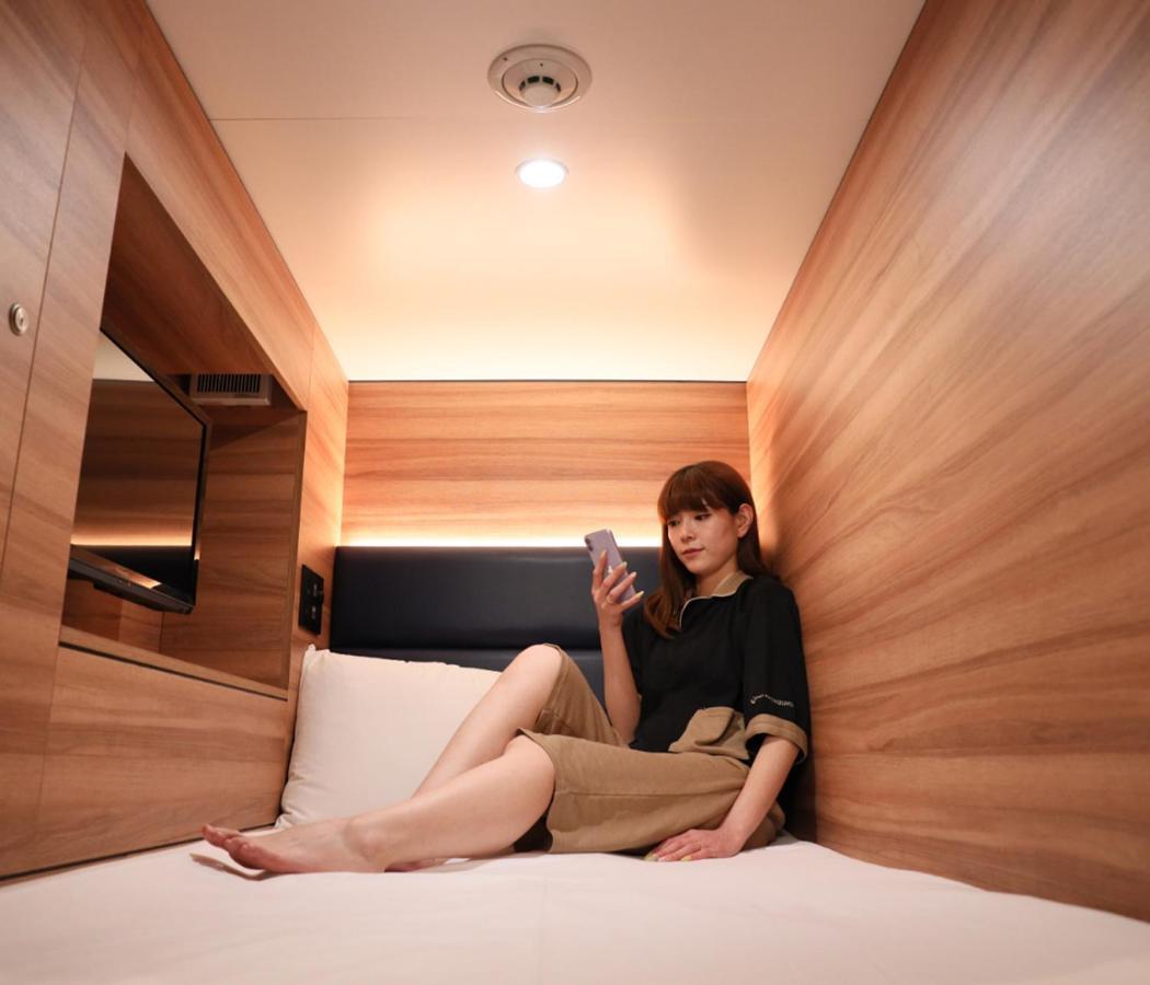 Smart Shizuku Shinagawa-oimachi Hotel a capsule